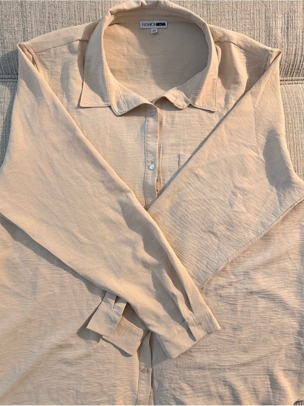 Fashion Nova Women's Cream Button-Up Blouse and Shorts Set